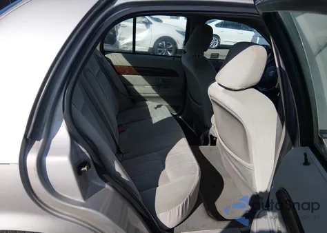 2004 Mercury Grand Marquis Gs from USA, damaged, VIN 2MEFM74W14X689638